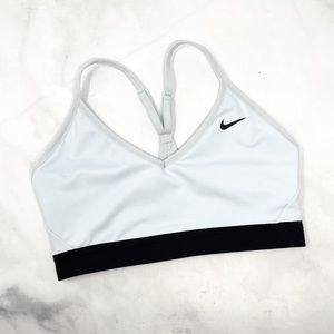Nike Indy Sports Bra Dri-Fit Racerback V-Neck Mesh Active Workout Athleisure M